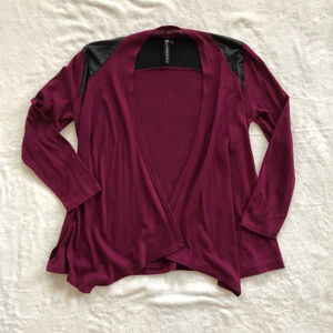Allie & Rob Women's Maroon Black Cardigan Size Small